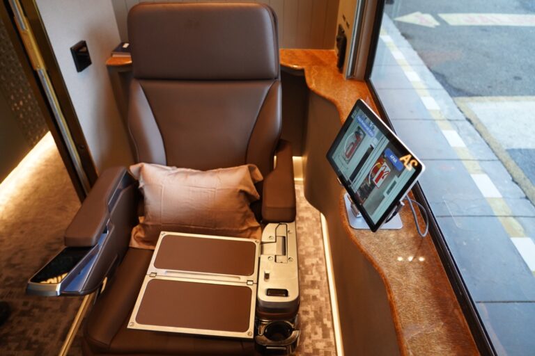 Nikmati-Kemewahan-Menyusuri-Jalur-Utara-Jawa-Kereta-Suite-Class-Compartment-Resmi-Hadir-di-KA-Argo-Bromo-Anggrek-Mulai-1-Juni-20253